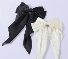 Load image into Gallery viewer, Bowie Hair Clip