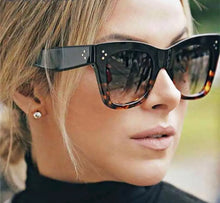 Load image into Gallery viewer, Lucie Sunglasses

