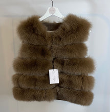 Load image into Gallery viewer, Darla Fox Fur Gilets
